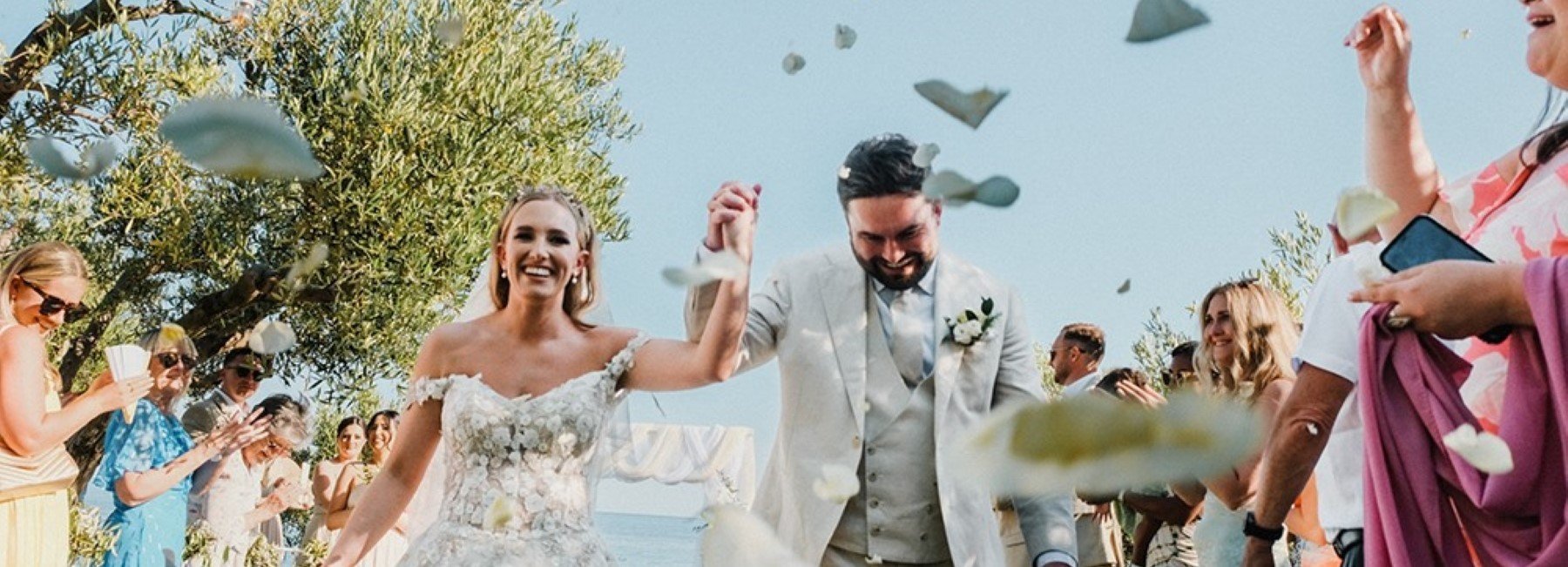 Olivia & Daniel – A Blooming Summer Wedding in Halkidiki