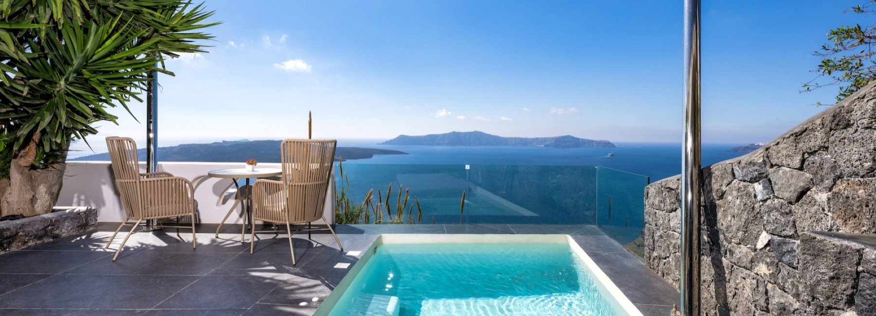 Athina Luxury Suites