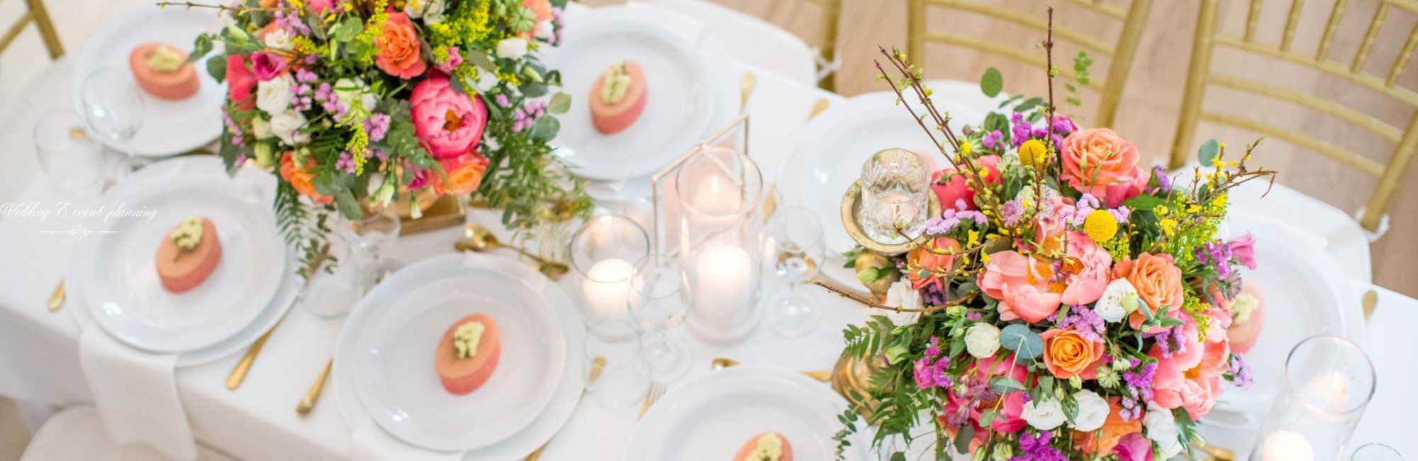 Mira & Giannis – an Elegant Wedding in Mani in Coral Tones