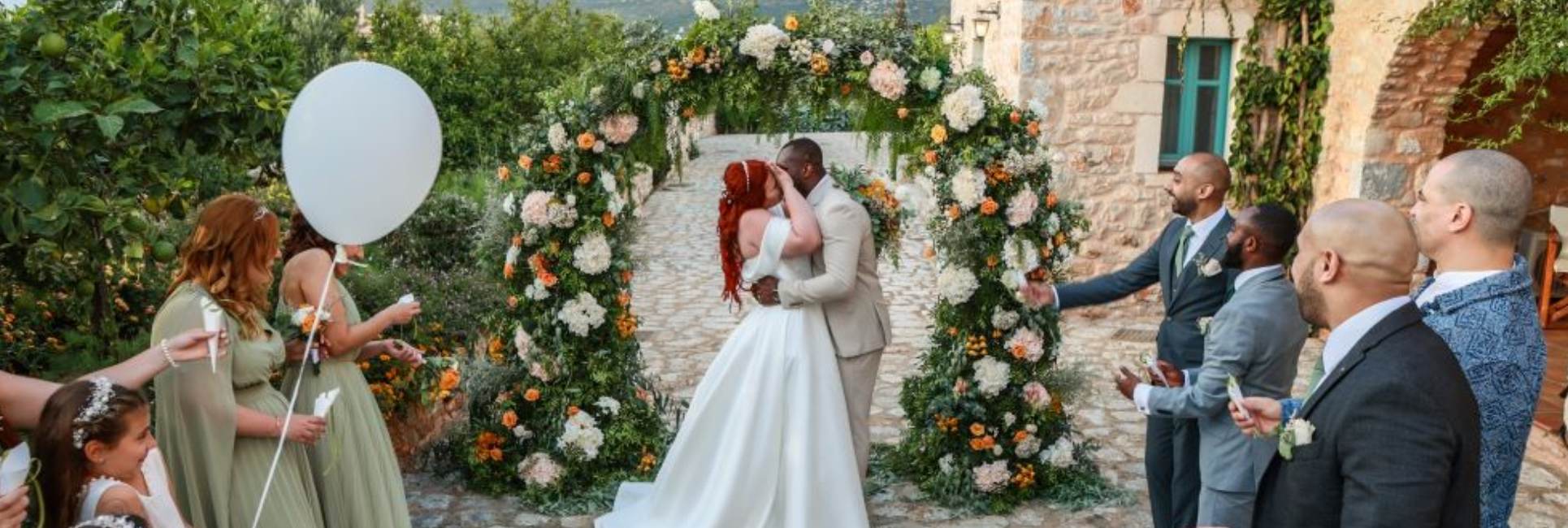 Ben & Iliana – a Multi Culti Wedding at the Arapakis Tower in Mani