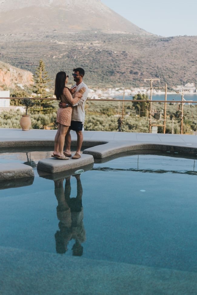 Brazzo di Maina wedding hotel -couple at pool