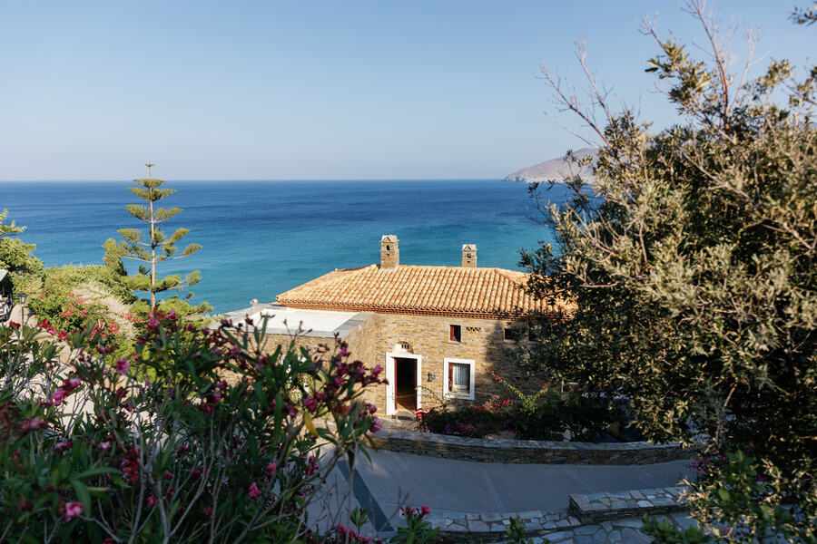 Elias & Mikaela wedding at Kourtesis Wine Estate in Andros